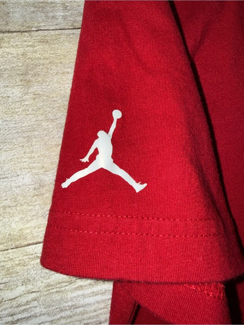 Jordan Red Boys' Small (8-10) Jumpman Logo Tee